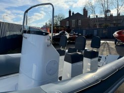 Humber Destroyer 5.8m Professional RIB -752A